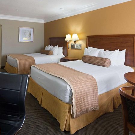 Best Western Angleton Inn Экстерьер фото