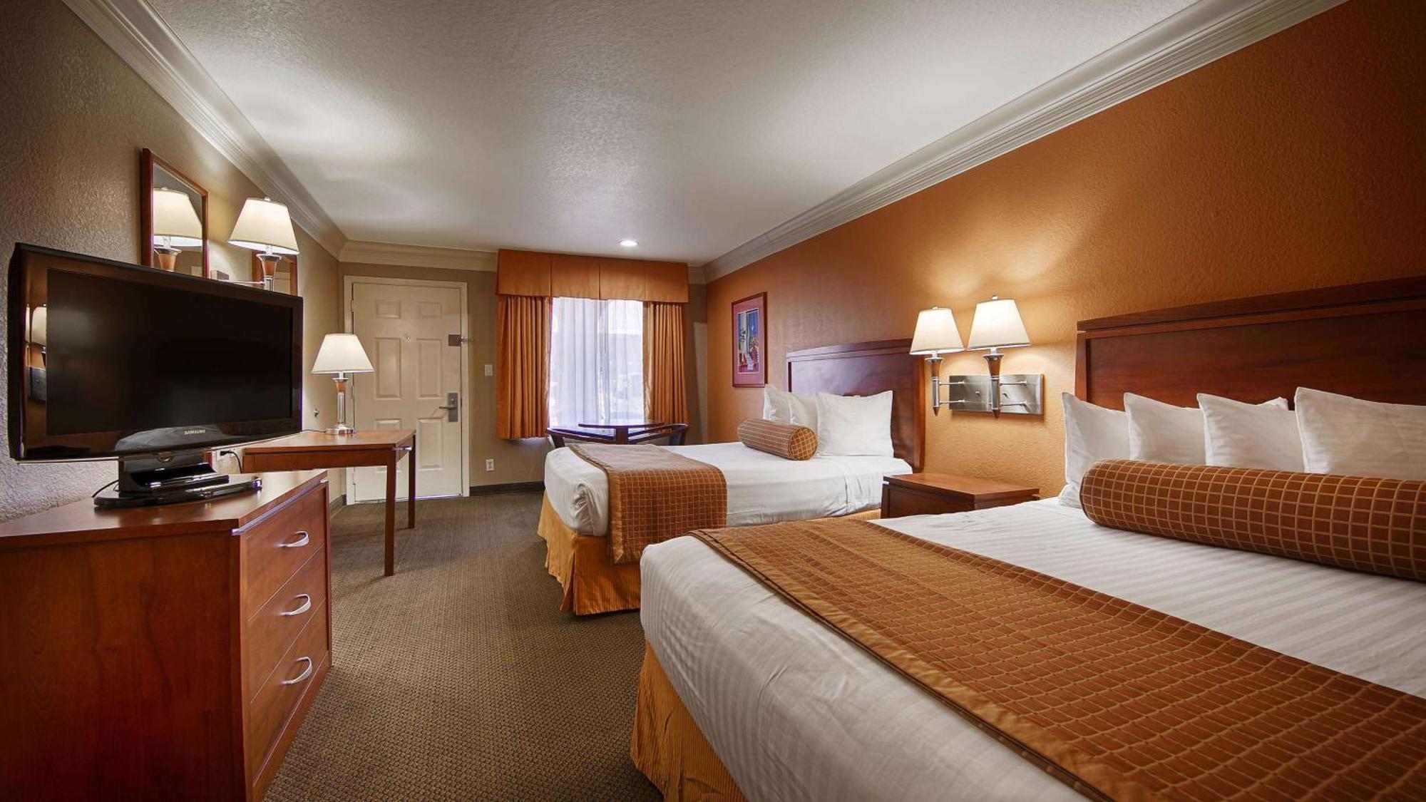 Best Western Angleton Inn Экстерьер фото