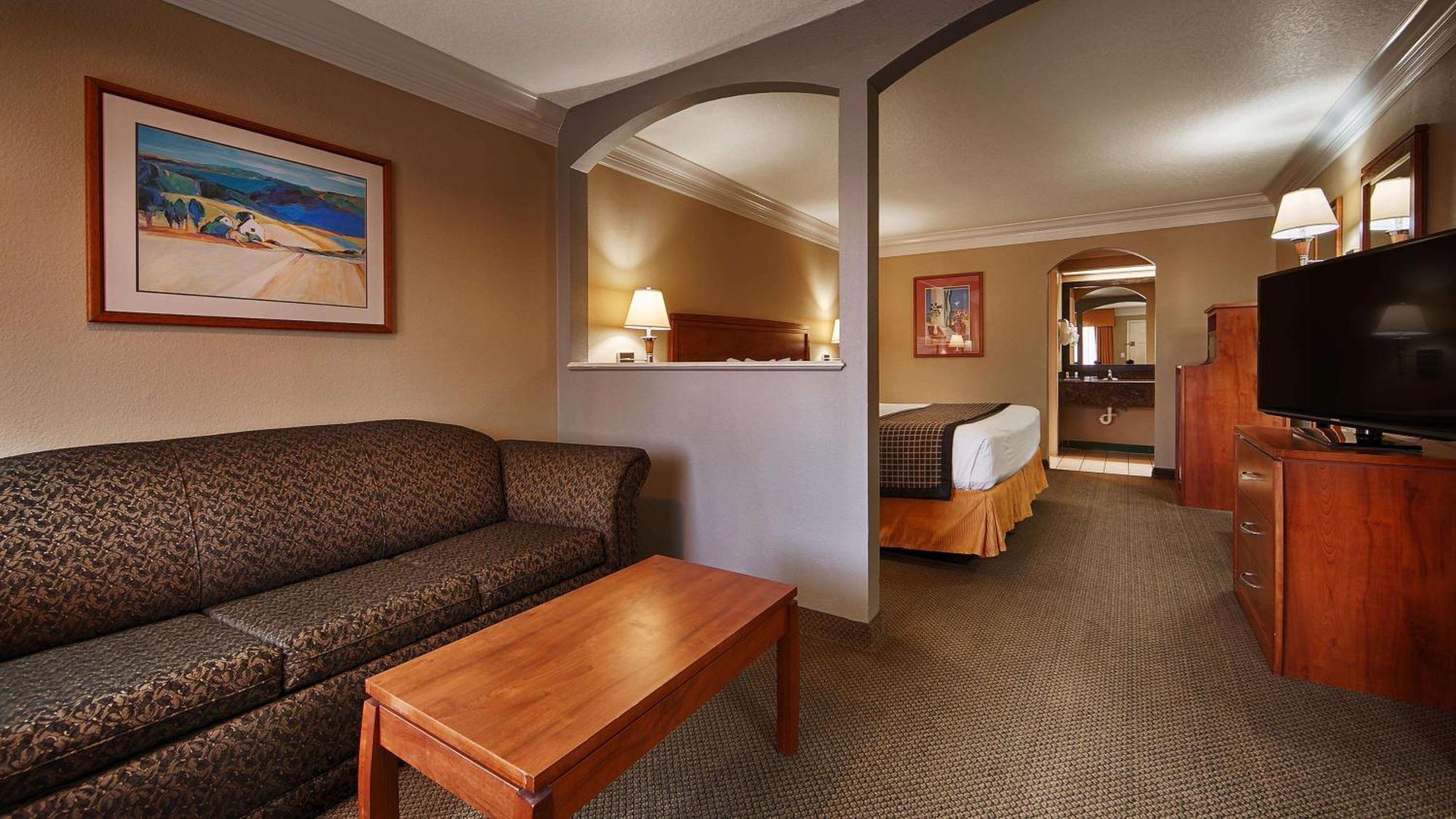 Best Western Angleton Inn Экстерьер фото