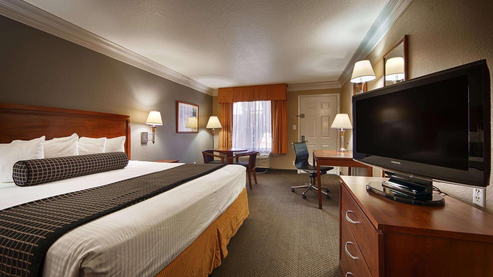Best Western Angleton Inn Экстерьер фото